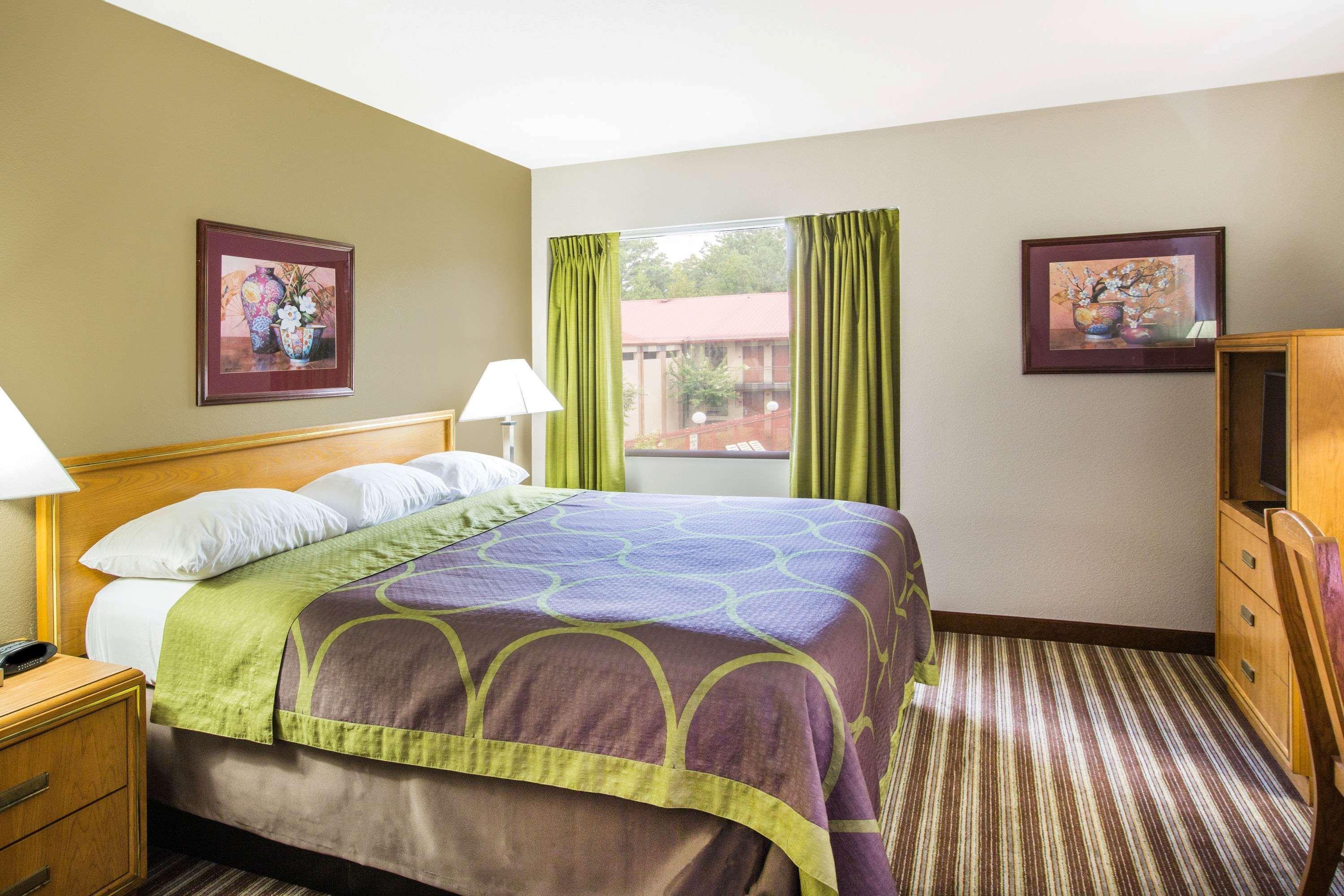 Super 8 By Wyndham Oxford Hotel Buitenkant foto